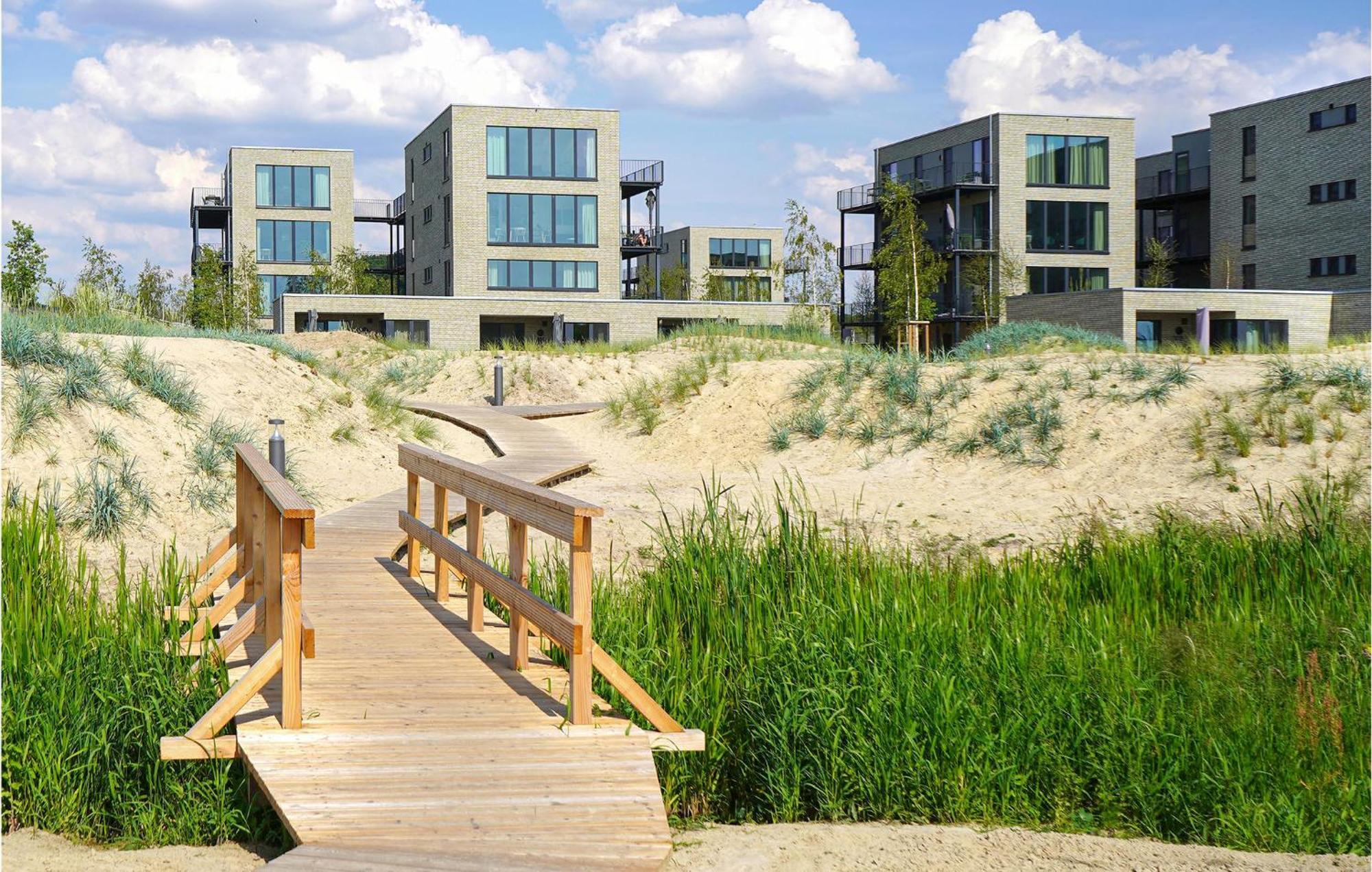 2 Bedroom Beach Front Home In Lembruch-Duemmer See Zewnętrze zdjęcie